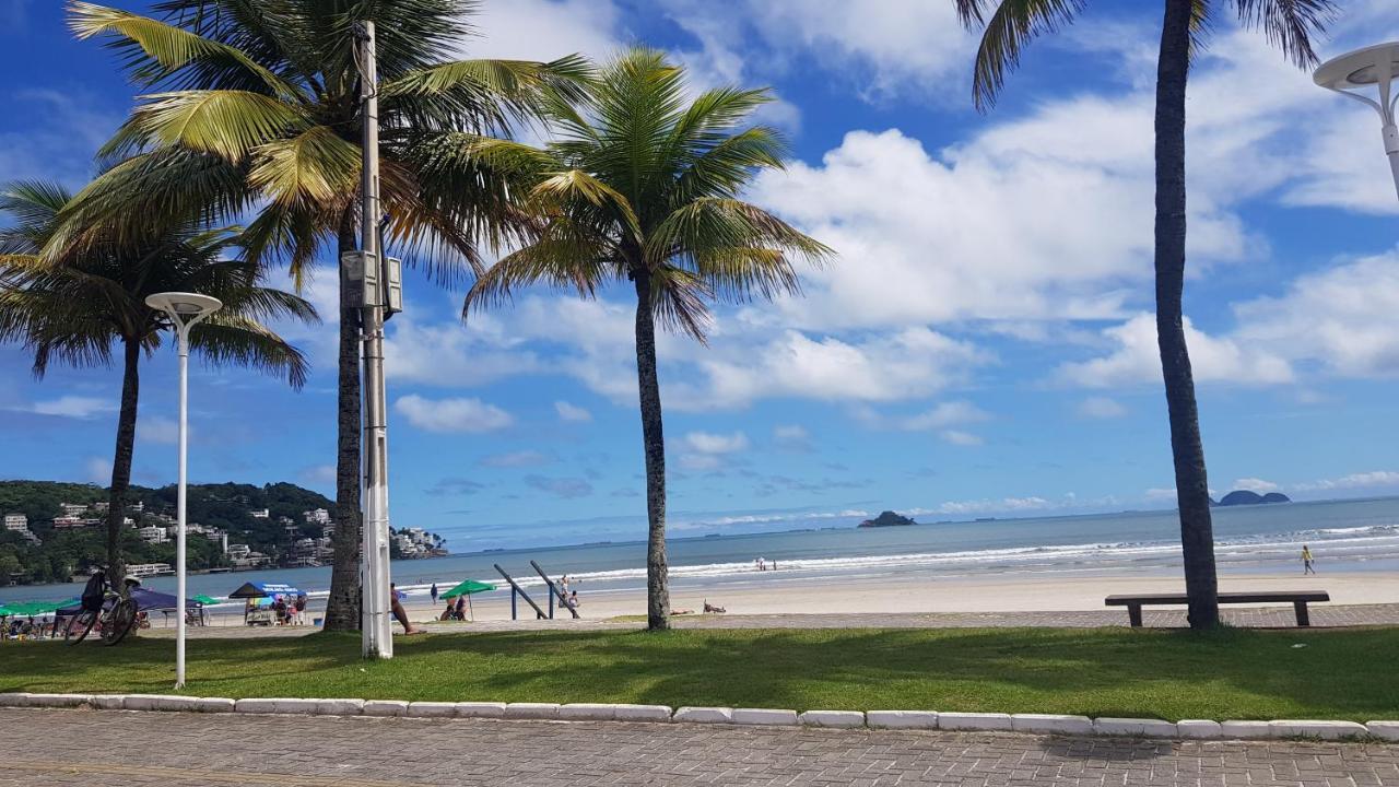 Apartamento a uma quadra da praia Guarujá Exterior foto