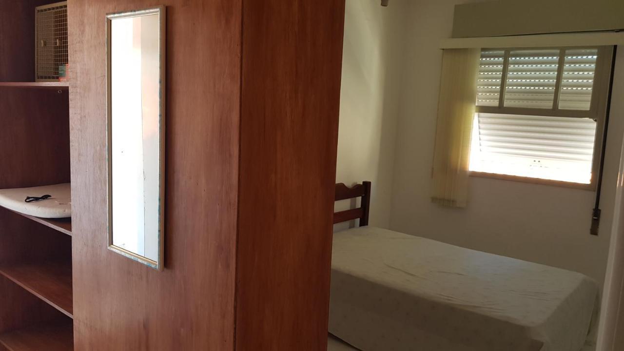 Apartamento a uma quadra da praia Guarujá Exterior foto