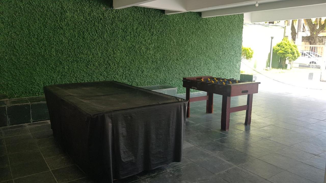 Apartamento a uma quadra da praia Guarujá Exterior foto