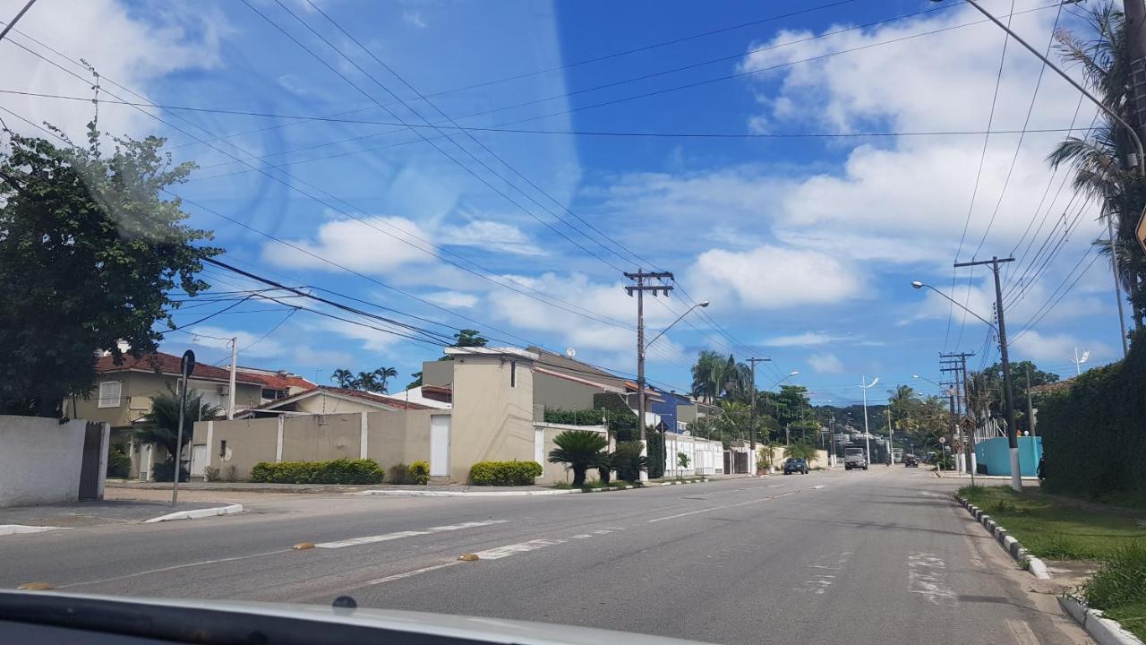 Apartamento a uma quadra da praia Guarujá Exterior foto