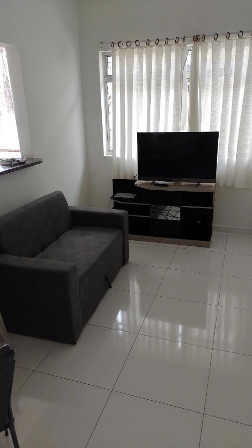 Apartamento a uma quadra da praia Guarujá Exterior foto